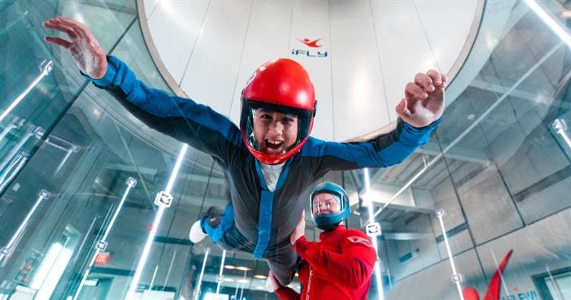 We Analyzed All 5 Flying Experience Packages. Here’s Exactly Who Should Book Each One.